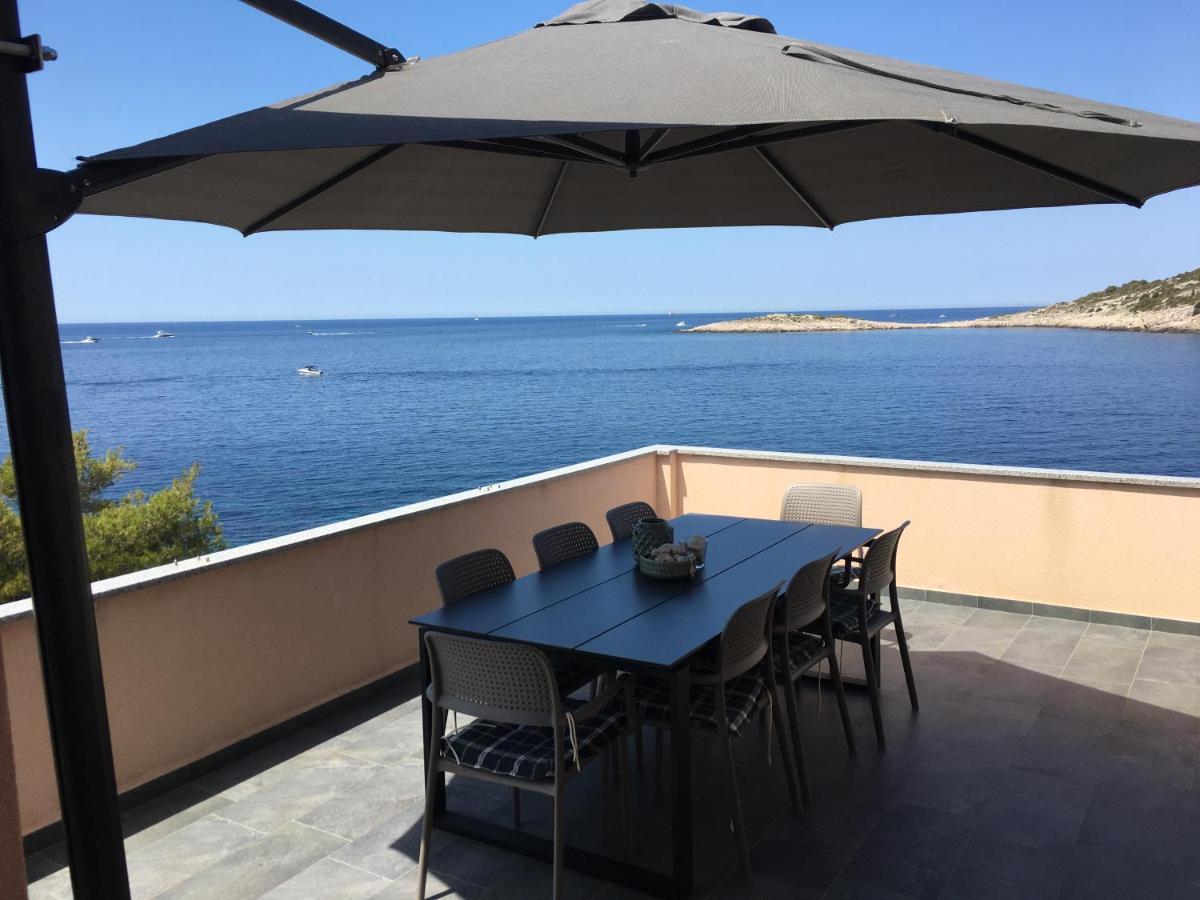 Direkt Am Meer-Apartments Puntaplanka Rogoznica  Exterior photo