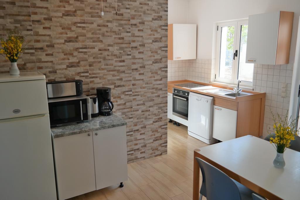Direkt Am Meer-Apartments Puntaplanka Rogoznica  Exterior photo